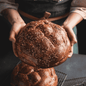 Pan Brioche Challah con Ajos Asados